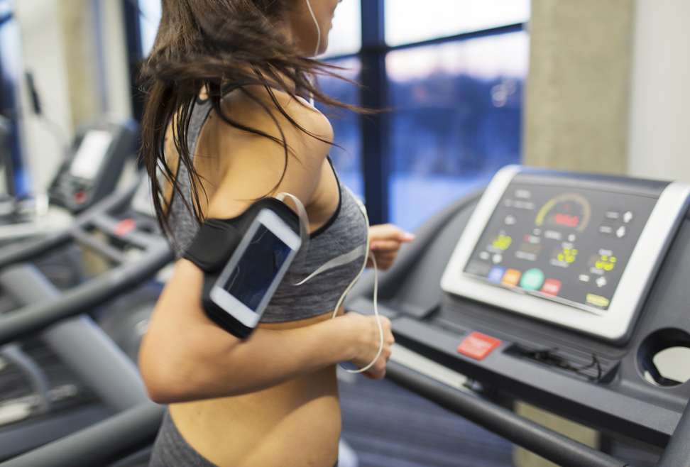 Keep your smartphone at arm’s length while exercising on a treadmill.