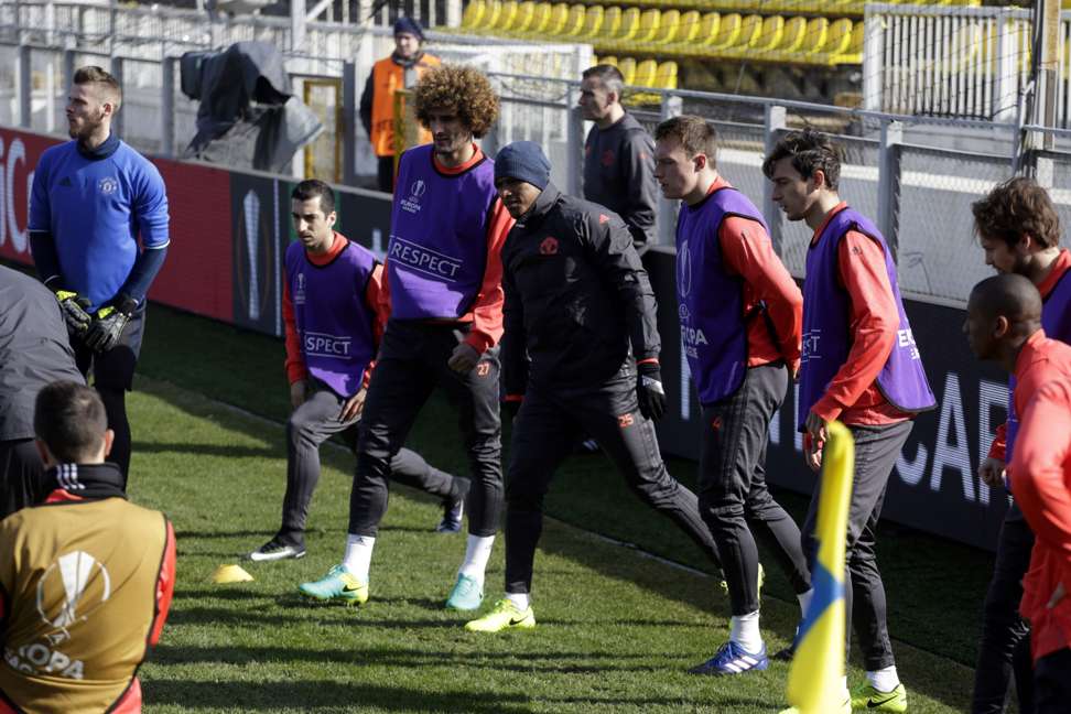 Manchester United players take part in a training session. Photo: AFP