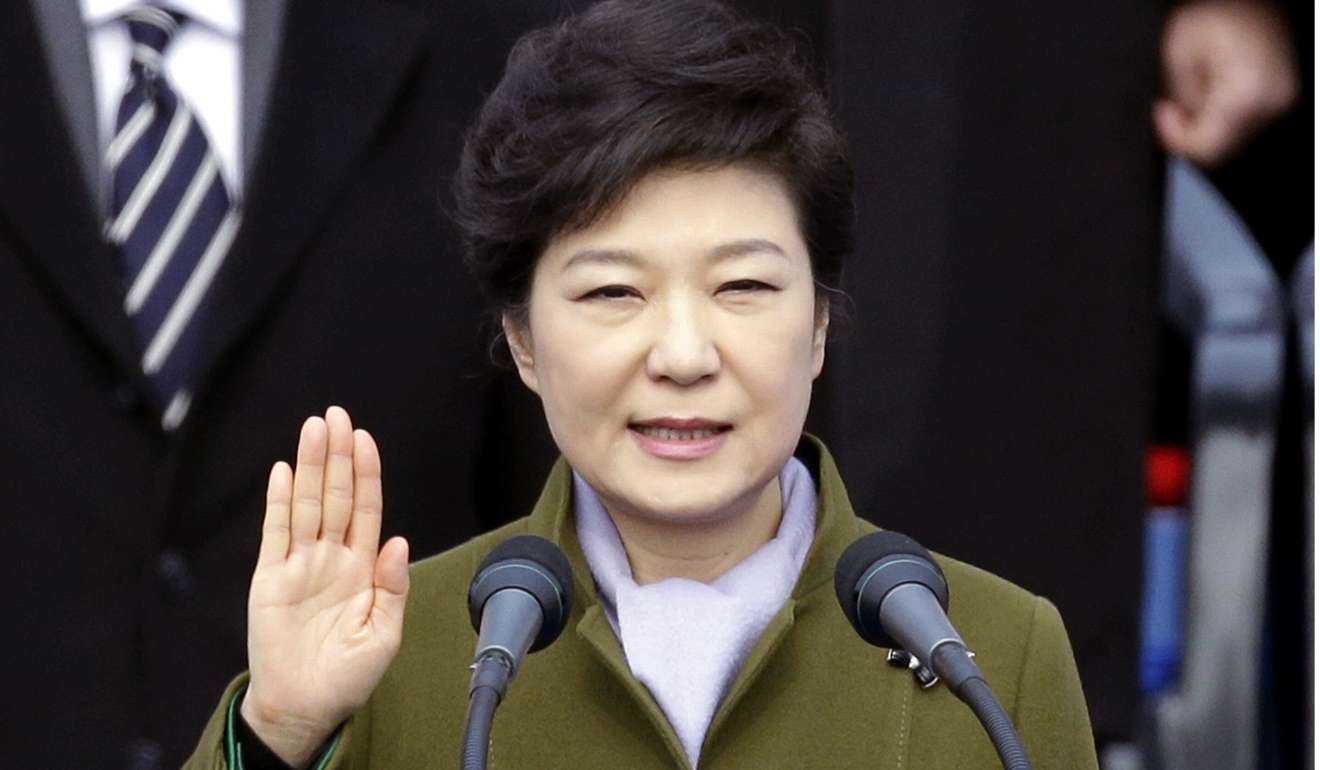 South Korea's President Park Geun-hye takes an oath during her inauguration ceremony at the National Assembly in Seoul, South Korea. Photo: AP