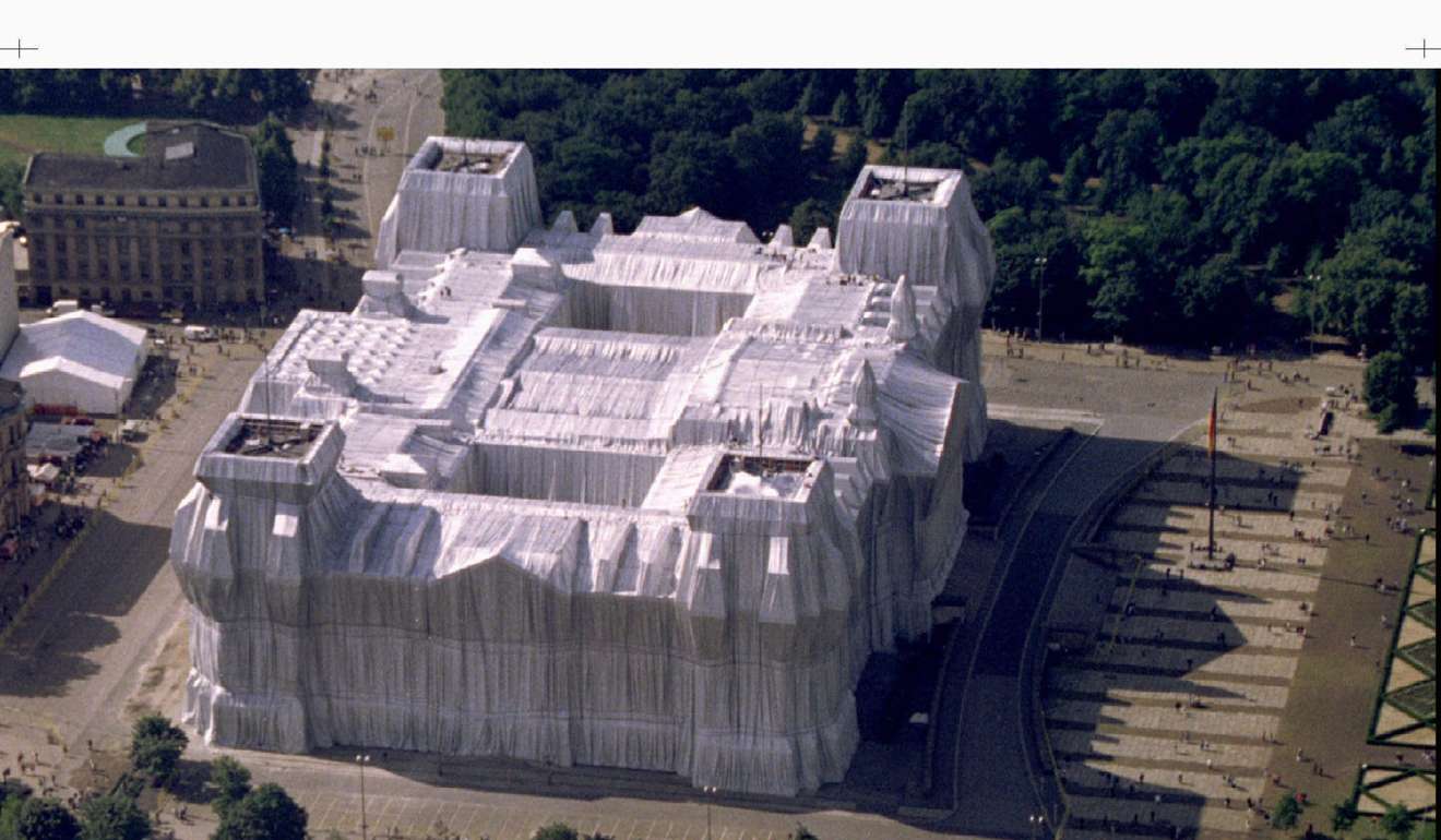 An aerial view of the near-complete wrapping by Christo and Jeanne-Claude of the German Reichstag in silver polypropylene fabric in 1995. Photo: Reuters
