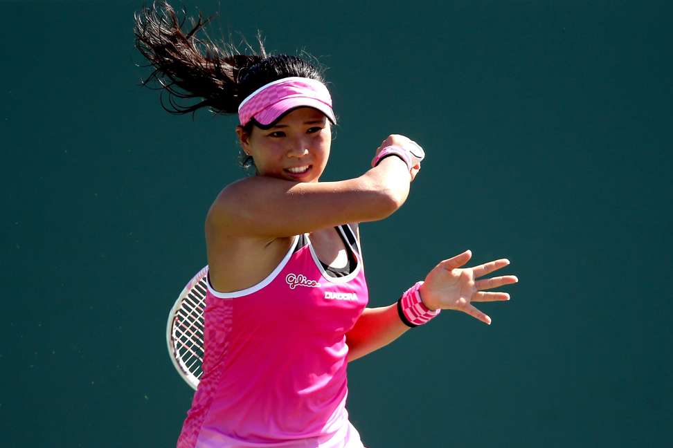 Ozaki was quickly overpowered by the world number one. Photo: AFP