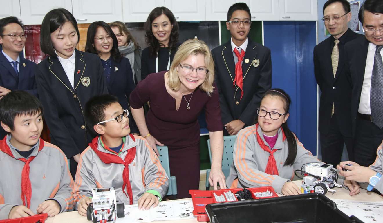 British Education Secretary Justine Greening visited the Shanghai Yangjing-Juyuan Experimental School in December. Photo: Handout