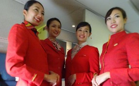 There is no reason why Cathay Pacific cabin crew cannot work past 55, especially when you consider that the average lifespan for women in Hong Kong is over 87 years. Photo: Red Door News
