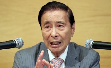 Henderson Land Development Chairman Lee Shau-kee at the company’s annual general meeting at the Four Seasons Hotel in Central on June 2, 2016. Photo: Bruce Yan