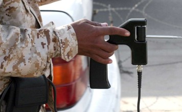 An ADE-651 "bomb detector" in use in Iraq. The fake devices, however, are utterly non-functional. Photo: AFP
