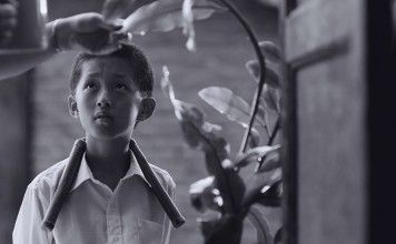 A scene from The Summer Is Gone by Zhang Dalei.