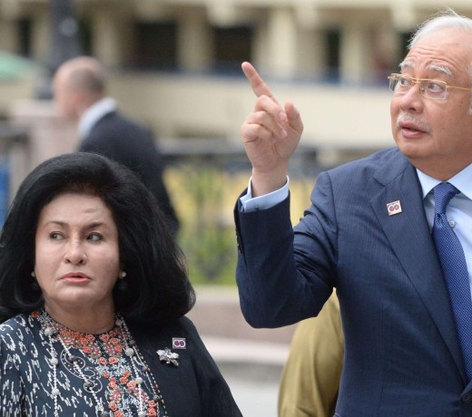 Malaysian Prime Minister Najib Razak (right) and his wife Rosmah Mansor. Photo: EPA Malaysian Prime Minister Najib Razak (right) and his wife Rosmah Mansor. Photo: EPA