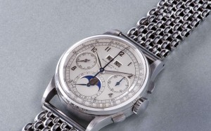 The record-breaking Patek Philippe watch. Photo: AFP The record-breaking Patek Philippe watch. Photo: AFP