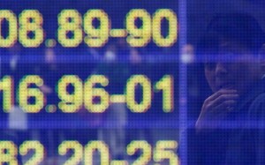 US dollar charges to 14-year top on Trump bets, but pullback in the cards