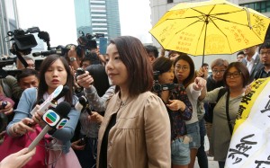 Lau Siu-lai took long pauses between words the first time she read her oath and explained later on Facebook that she had meant to render it meaningless. Photo: David Wong