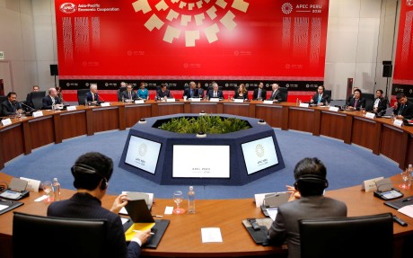 US President Barack Obama meet Trans-Pacific Partnership leaders at the Apec summit in Lima, Peru, on Saturday. Photo: Reuters