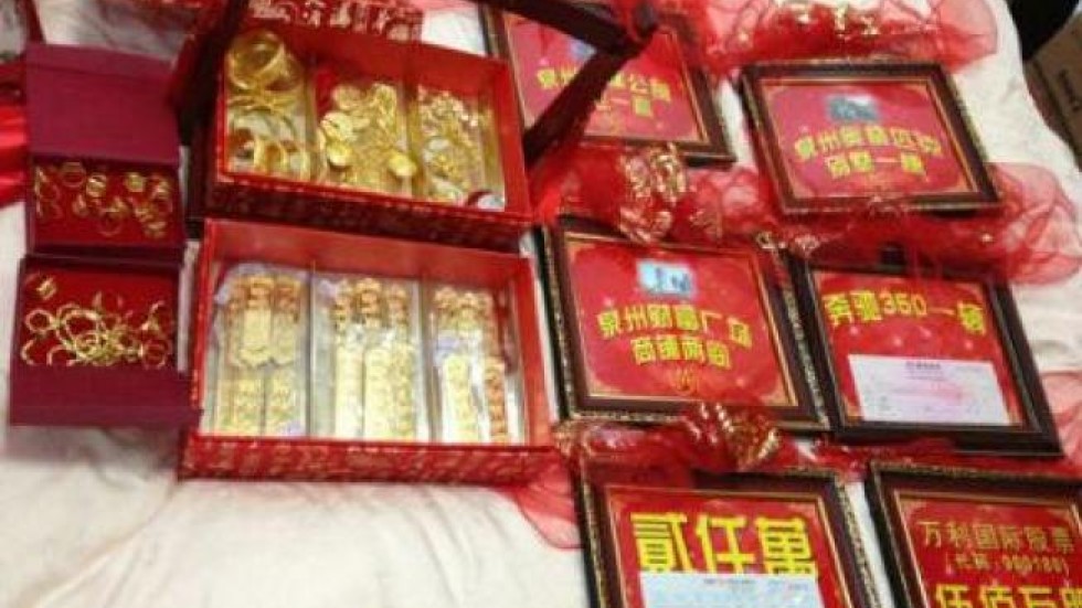 Fujian billionaire marries off daughter with goldladen dowry South