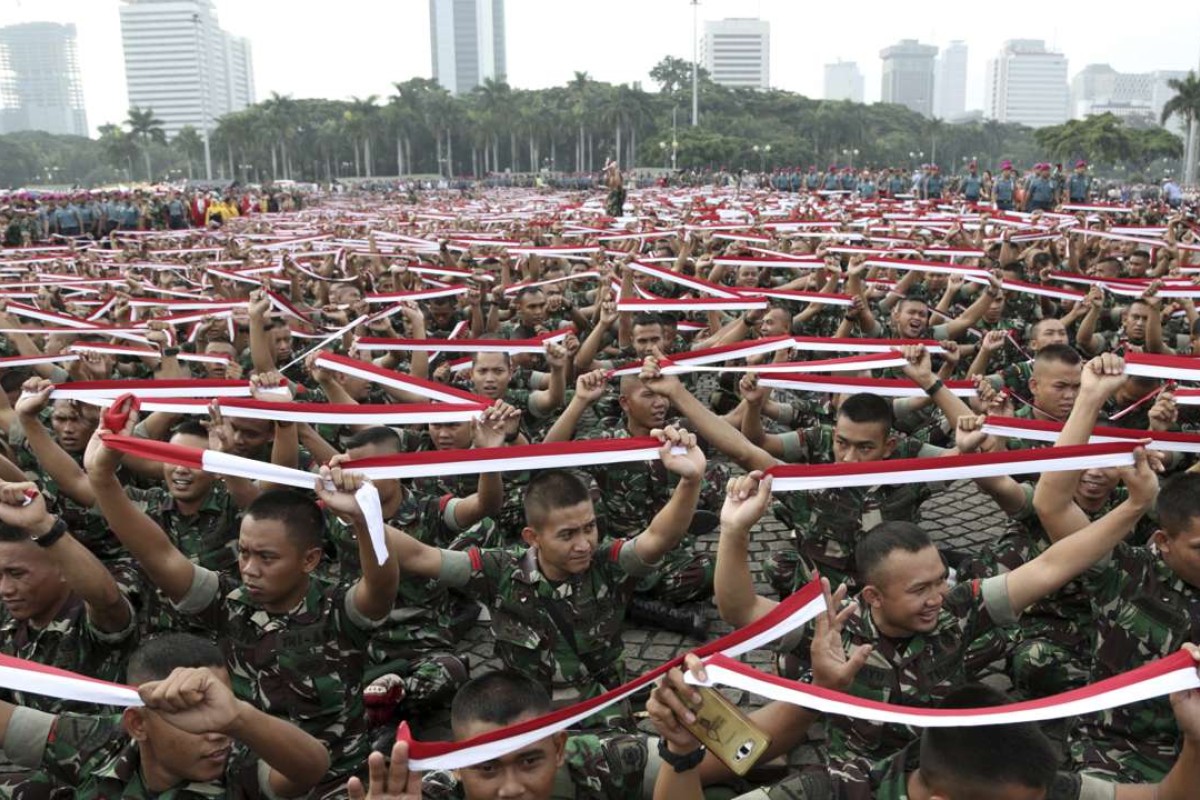 Hasil gambar untuk indonesia military flag photography