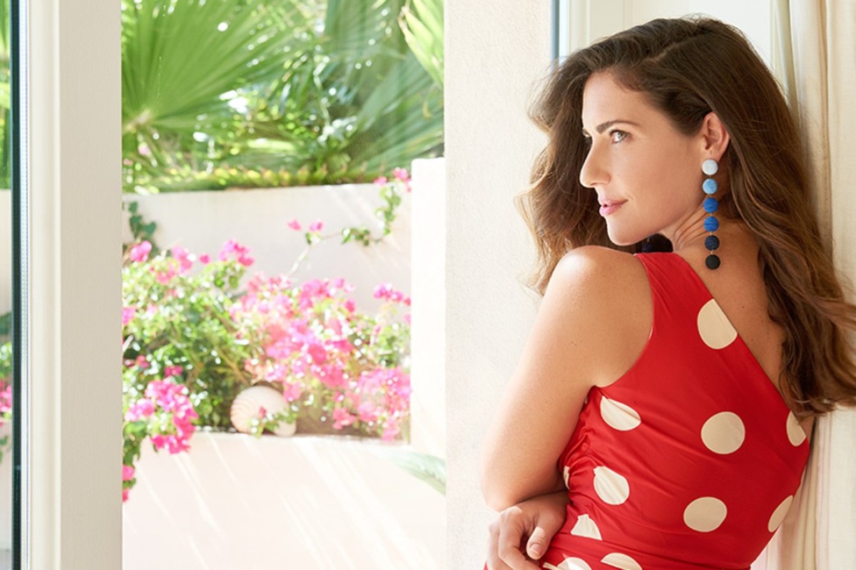 83f43602-49ae-11e7-a842-aa003dd7e62a_1280x720_164215 American designer Rebecca de Ravenel on the earrings that made her famous