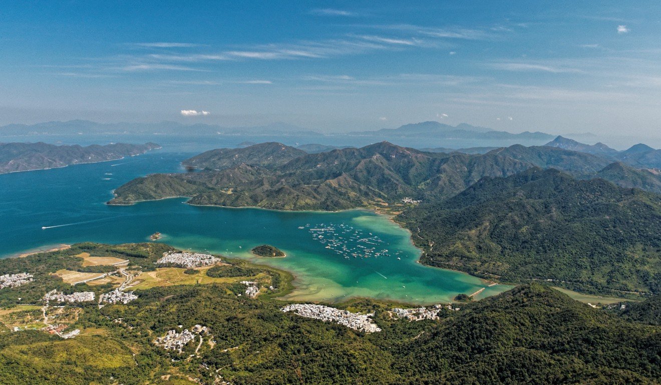 Sai Kung Peninsula and Three Fathoms Cove as seen from Ma On Shan. Photo: Martin Williams.