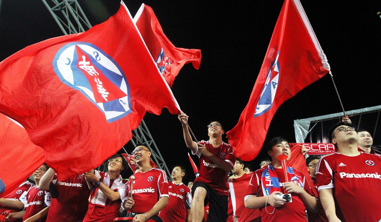South China fans. Photo: Felix Wong