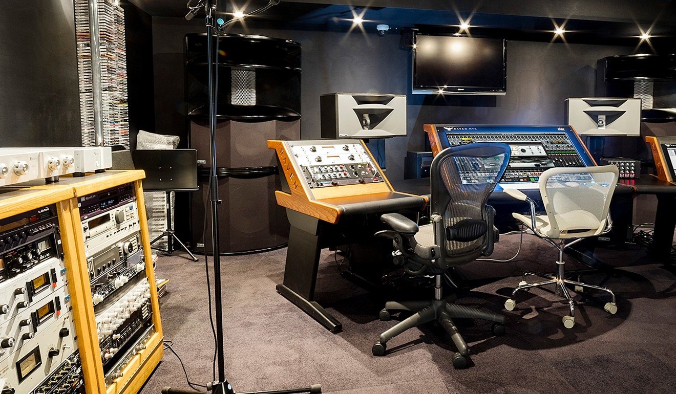 Luxury hotels offer musicians professional studios with hi-tech ...