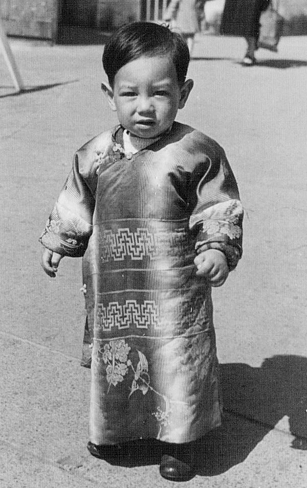 Gill as a toddler in 1940s Shanghai.