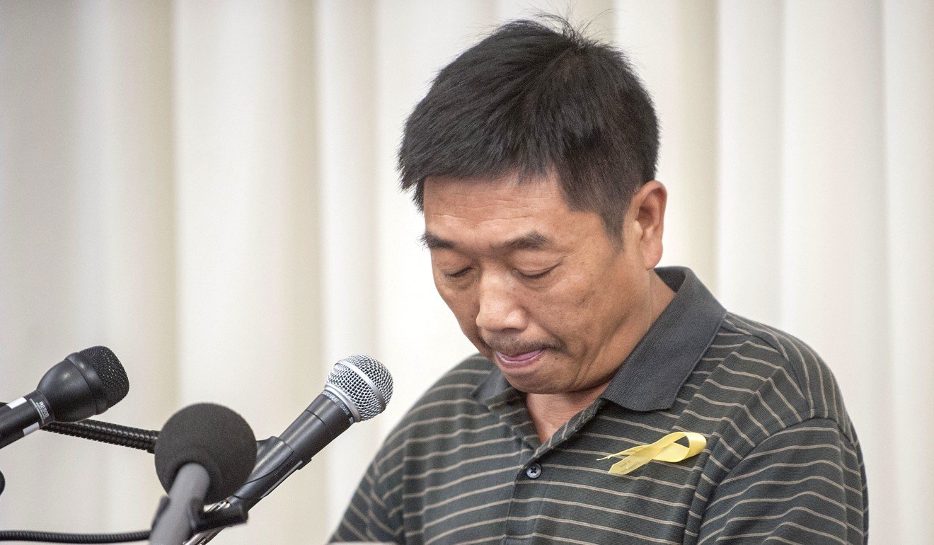 Zhang’s father, Zhang Ronggao, pictured at the news conference in Illinois. Photo: Associated Press
