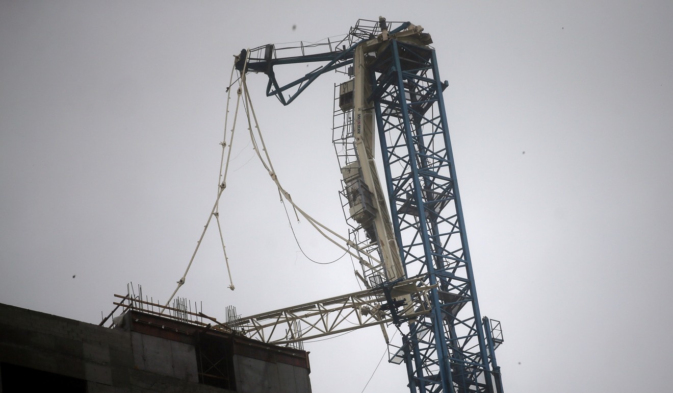 A collapsed construction crane in Miami. Photo: Reuters