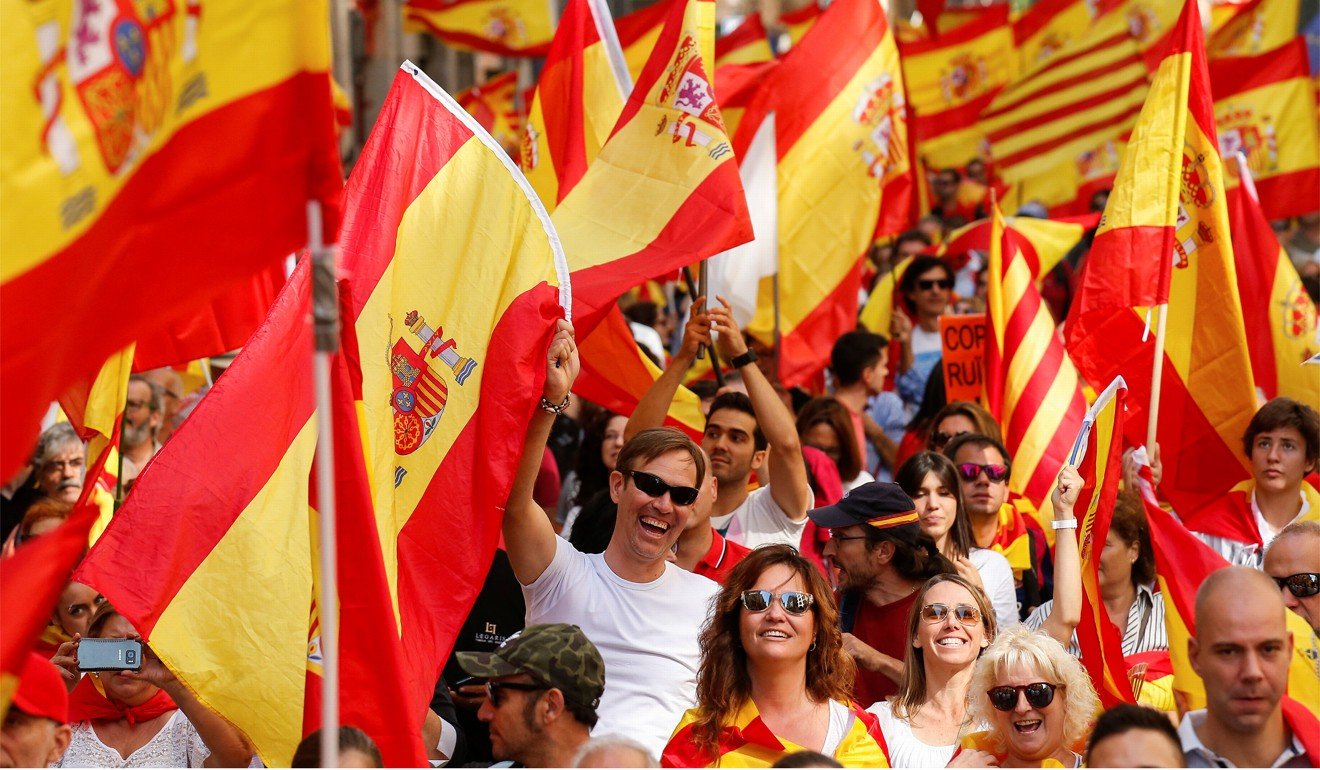 When spain. Население Испании численность каталонцы. Испанцы (кастильцы). Население Испании 1917. Испания люди.
