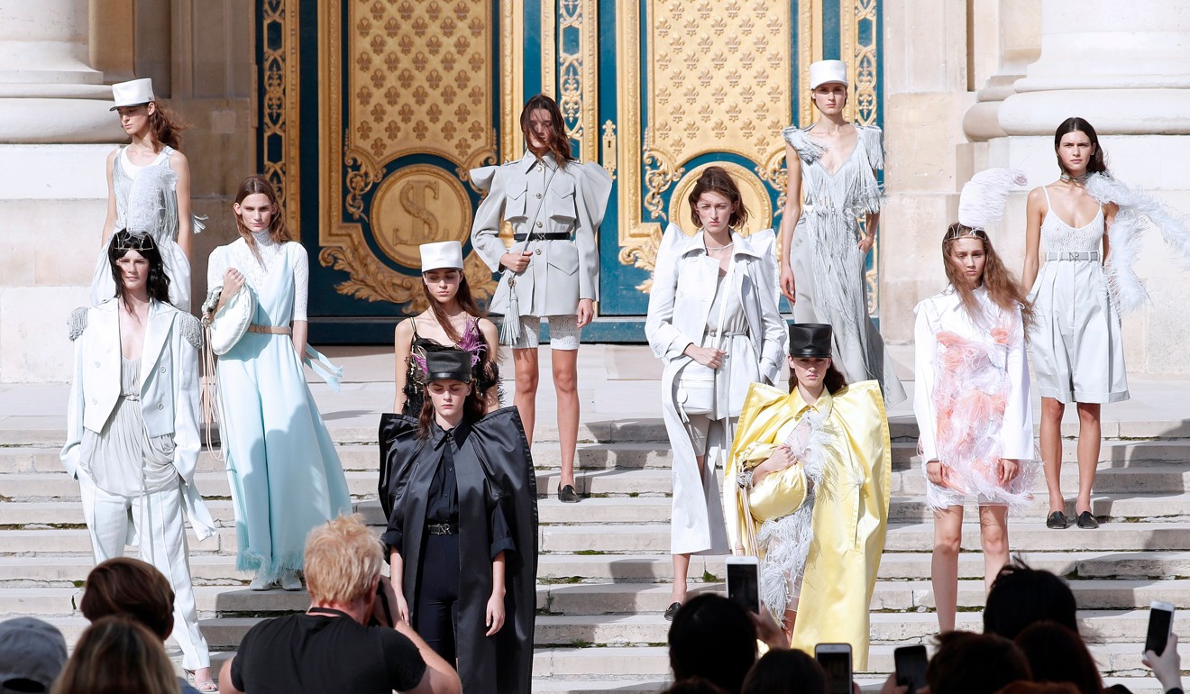 Models present creations by Nina Ricci, during the finale of the women's 2018 Spring/Summer ready-to-wear collection fashion show in Paris, on September 29, 2017. Photo: AFP