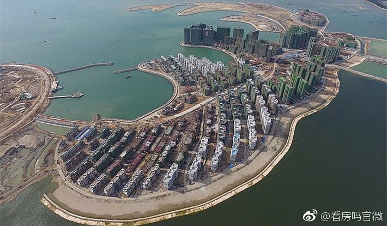 The Ministry of Environmental Protection says Ocean Flower Island, a man-made island development in Hainan, has damaged the environment. Photo: Weibo
