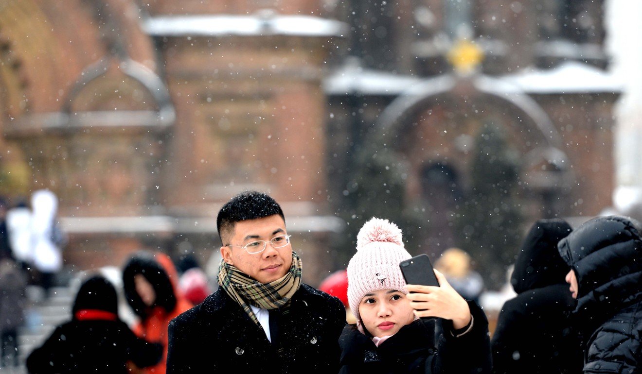 The new policy makes it relatively easy for applicants by not imposing any restrictions on their reasons for visiting. Photo: Xinhua