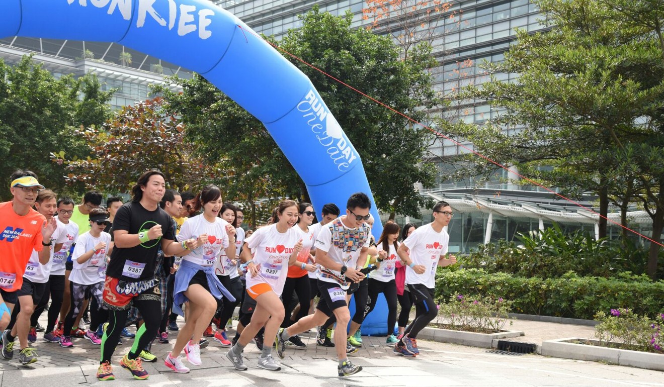 Runners set off on the 3km run at Run Date 2017.