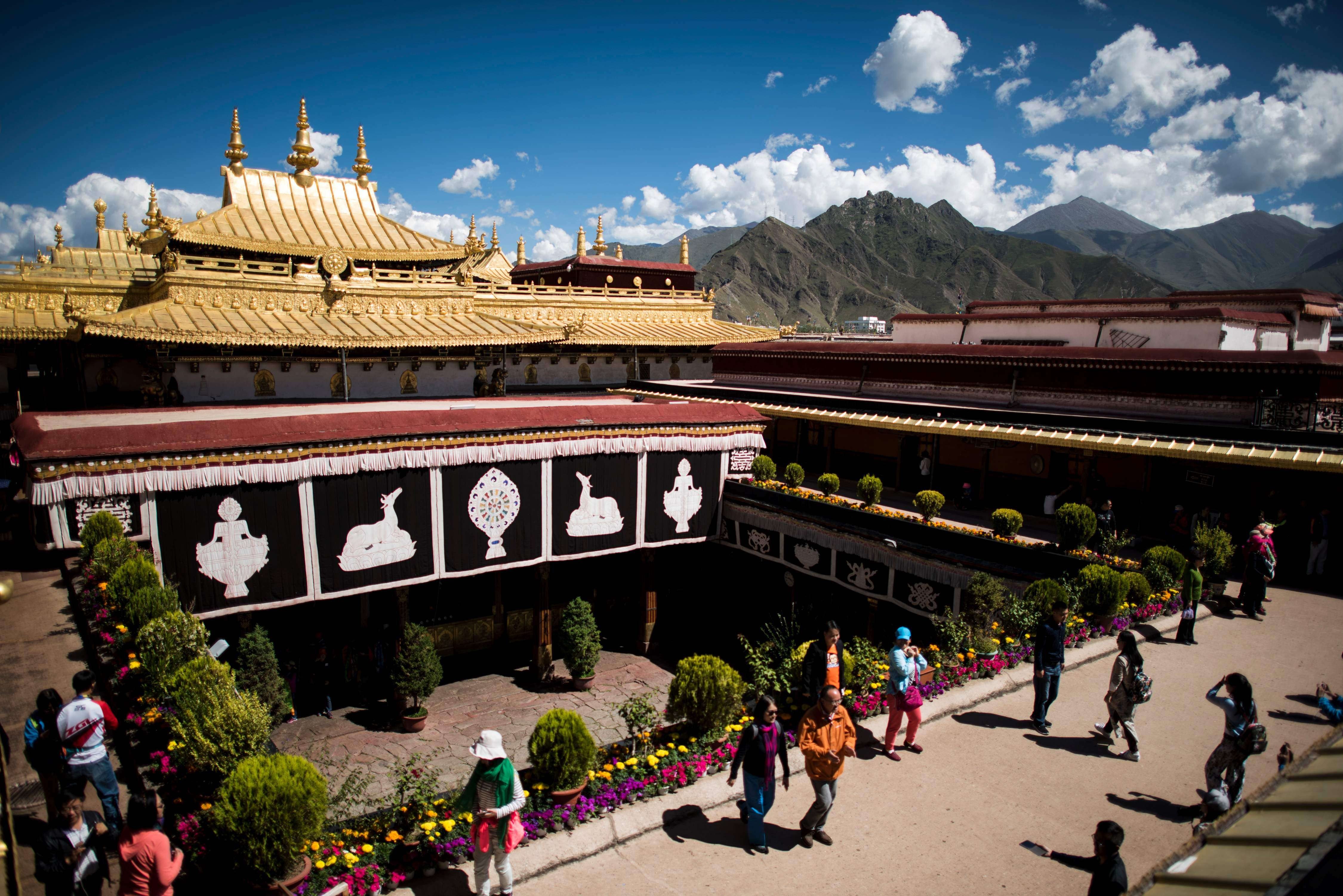 Huge fire engulfs Tibet’s Jokhang Temple raising fears over future of ...