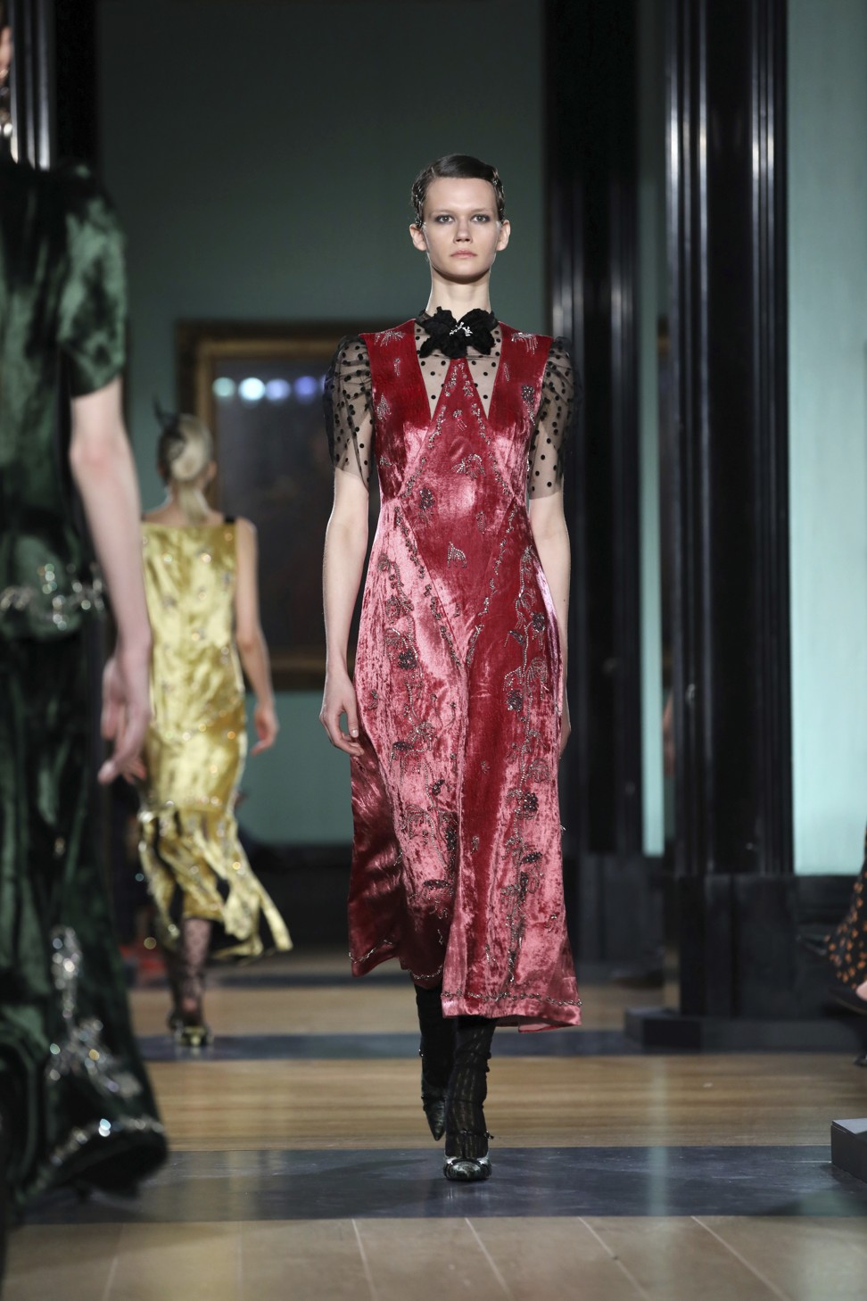 London Fashion Week: Erdem shows fancy florals as Christopher Kane goes ...