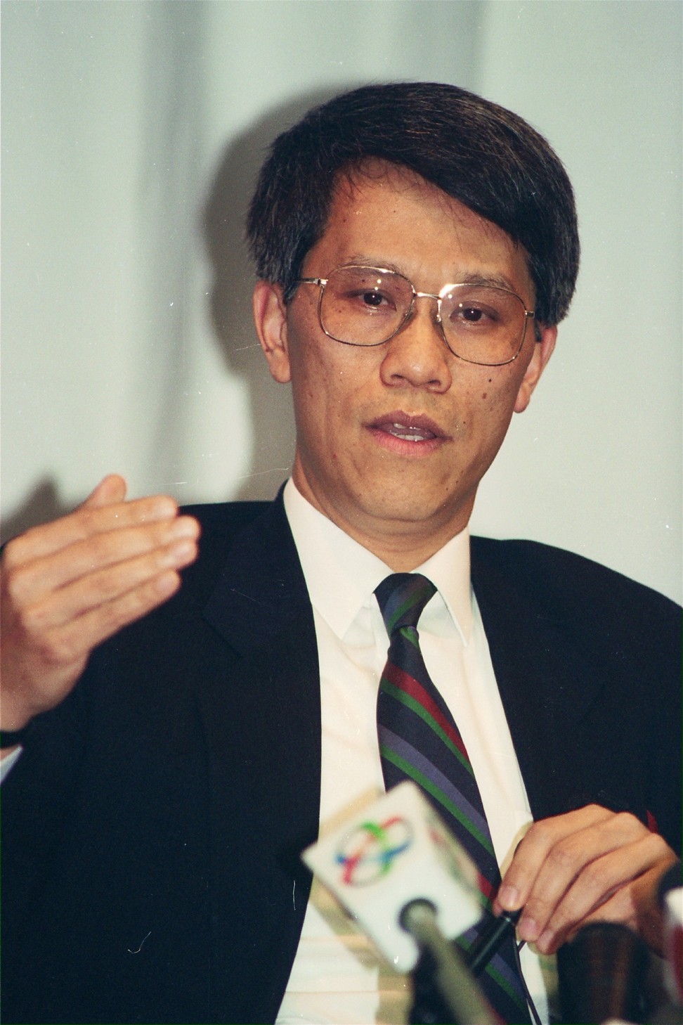 Joseph Yam Chi-kwong, who was chief executive of the Hong Kong Monetary Authority (HKMA) from 1993 to 2009, in a photograph taken on June 1, 1994. During Yam’s tenure, the HKMA successfully defended the Hong Kong dollar against an onslaught of short selling during the 1997 Asian Financial Crisis. Photo: SCMP
