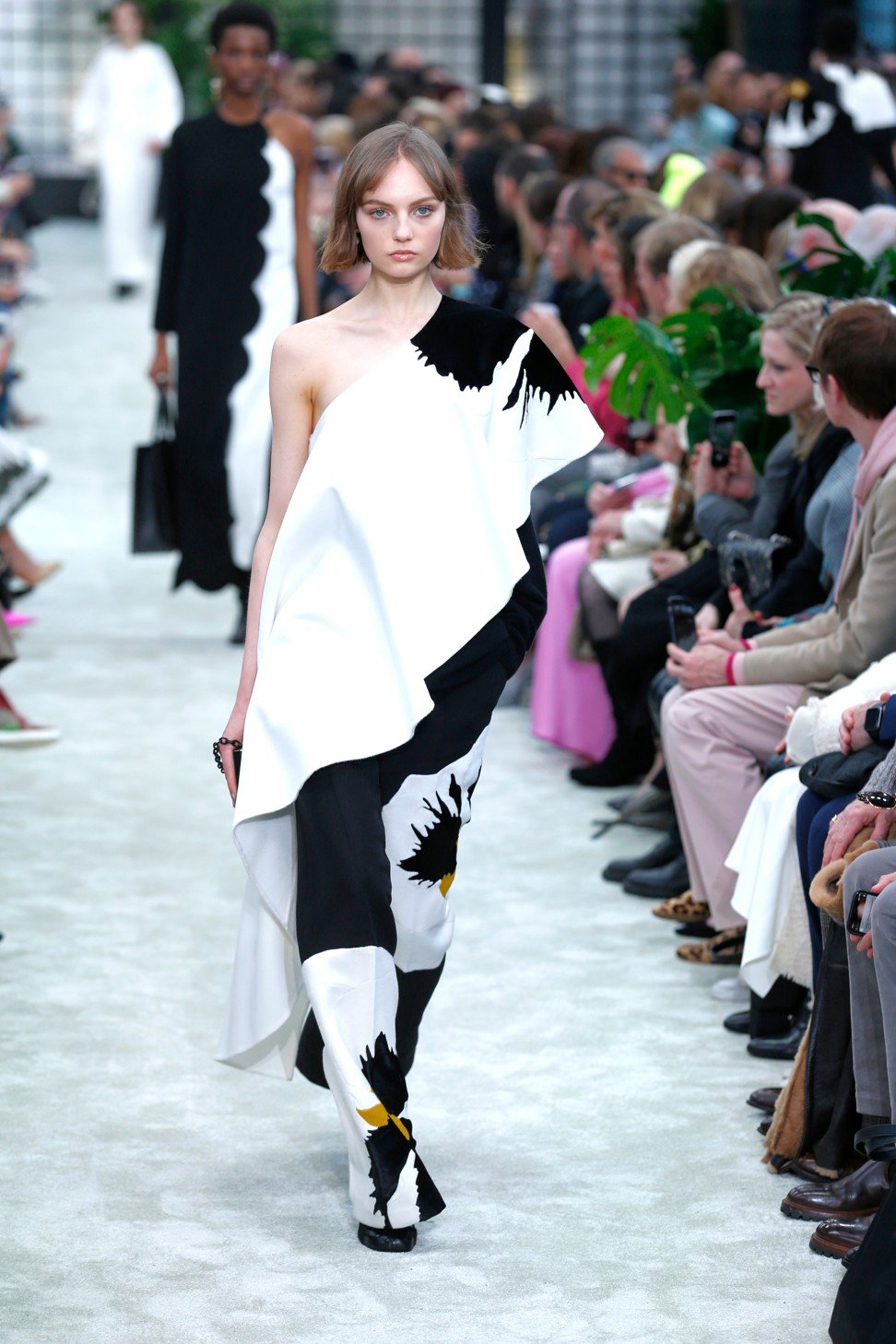 The best of Paris Fashion Week: blockbuster Balenciaga, confident Chloé ...