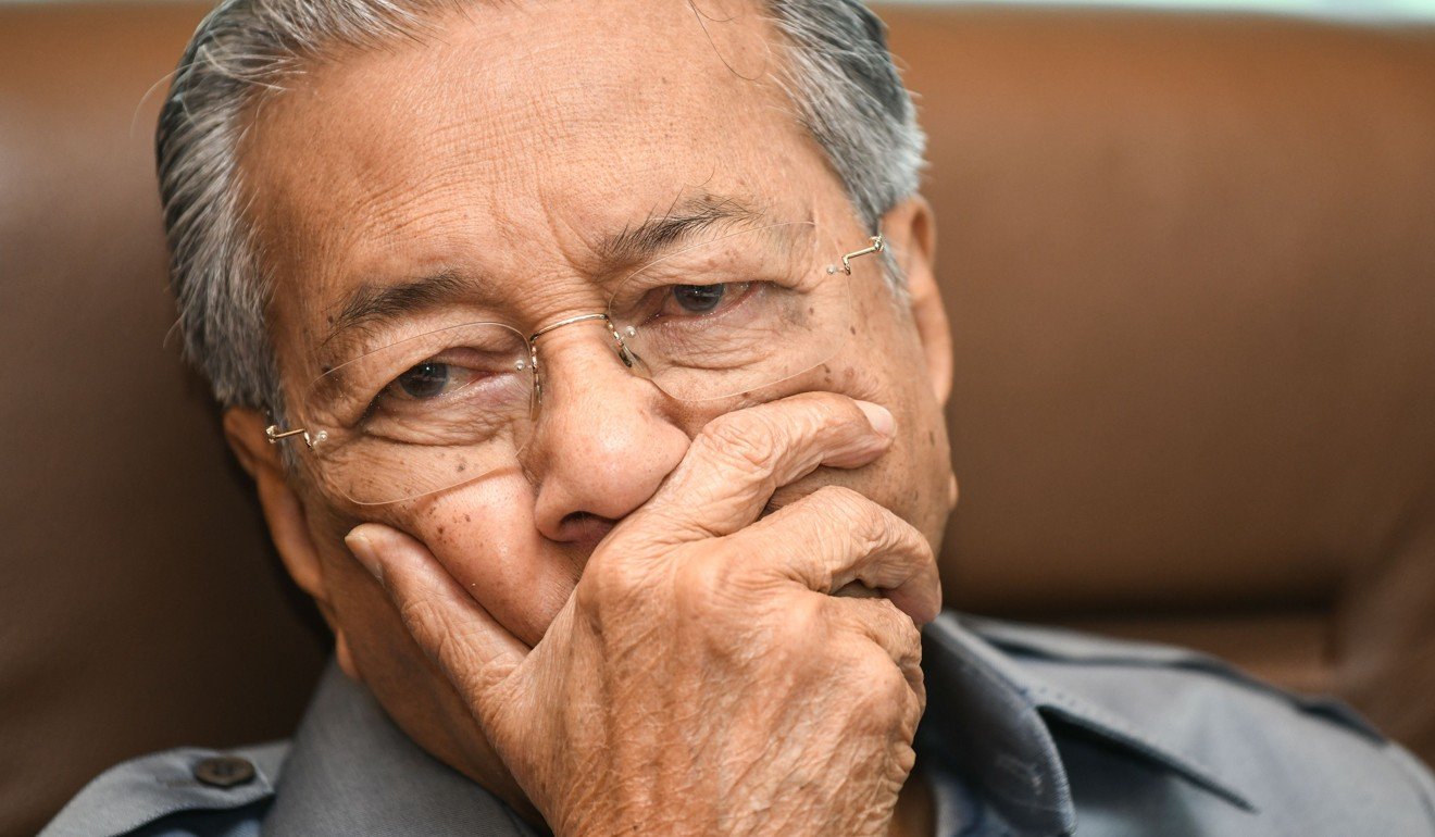 Former Malaysia's prime minister Mahathir Mohamad warned the upcoming elections will be the dirtiest in the country's history due to cheating by the ‘monster’ prime minister. Photo: AFP
