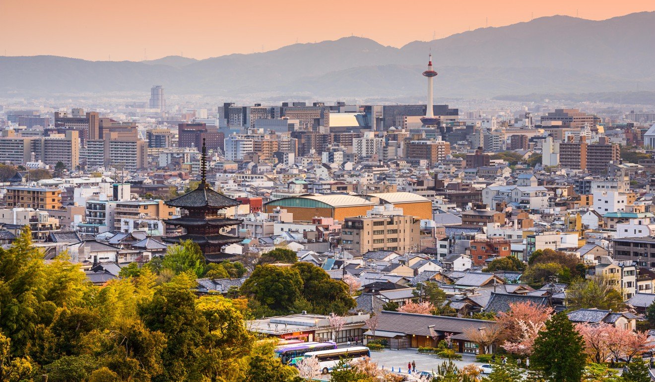 Kyoto, which draws more than 50 million tourists a year, will allow private lodging in residential areas only between January 15 and March 16. Photo: Alamy