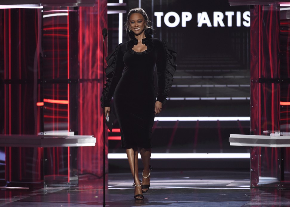 Tyra Banks presents the Top Artist award at the Billboard Awards on Sunday. Photo: Chris Pizzello/Invision/AP