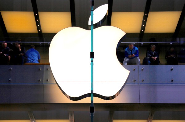 Shares in Apple-related firms traded in Hong Kong and China climbed on Tuesday after strong investor reaction to a range of new software features revealed at its annual Worldwide Developer Conference. Photo: Reuters