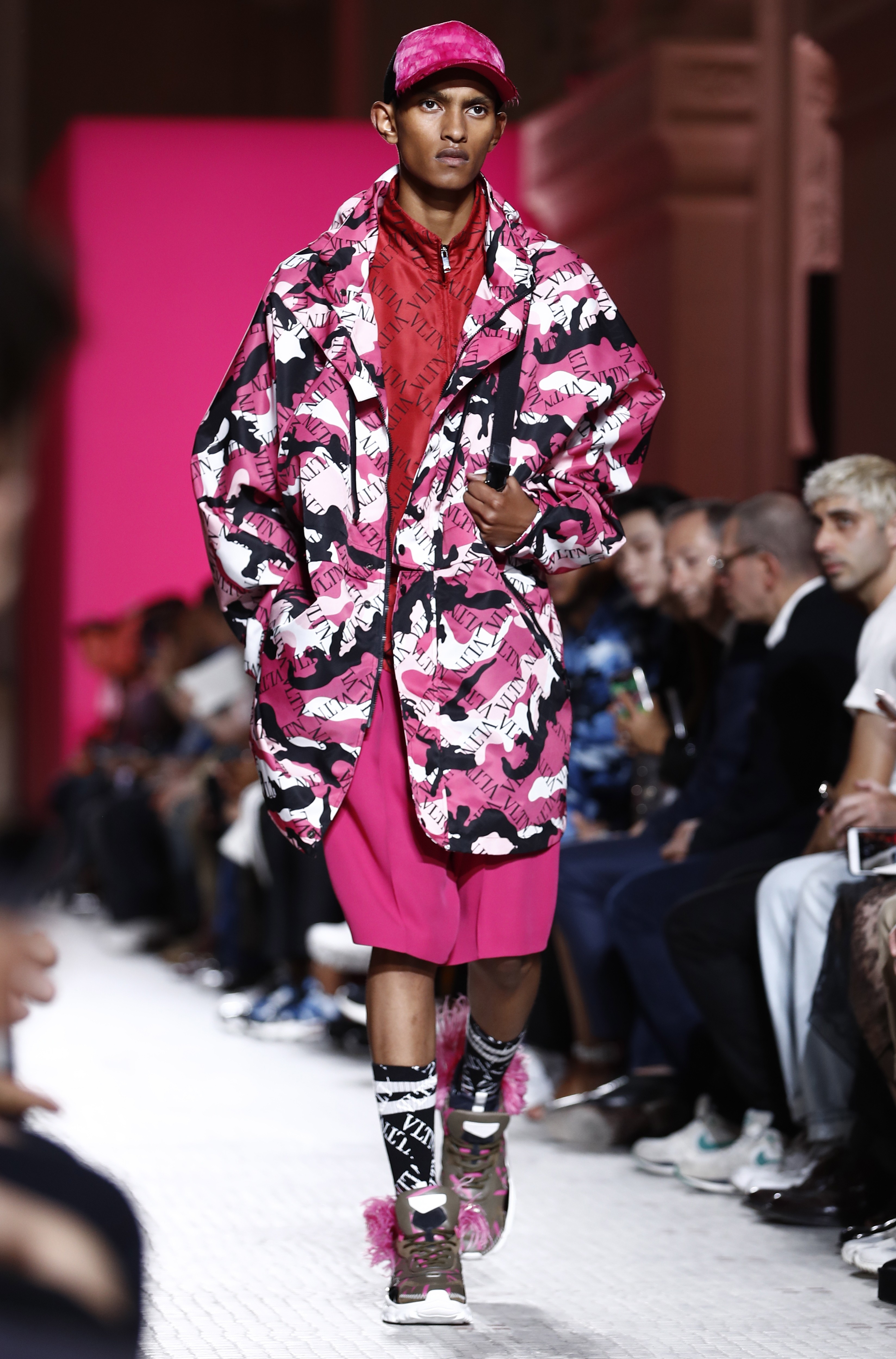 Paris Men’s Fashion Week: brands ‘think pink’ as designs let men ...