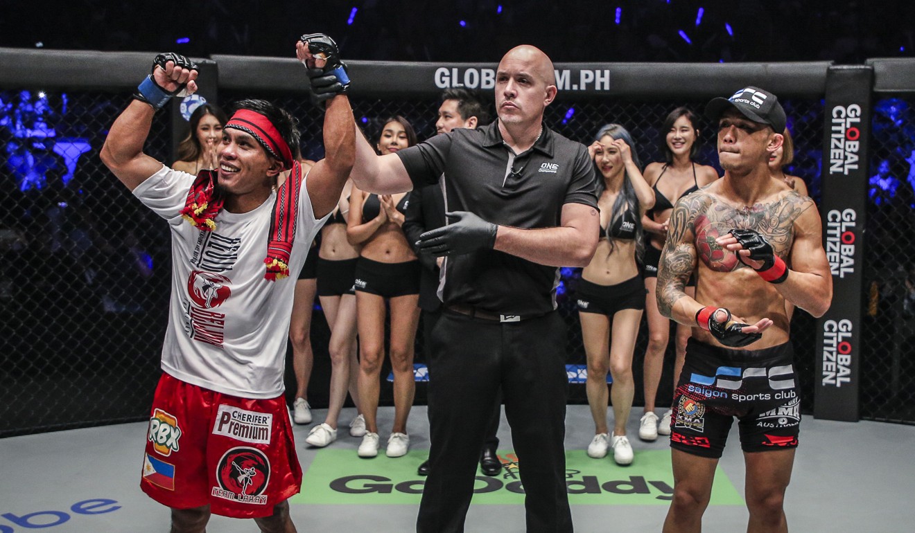 Kevin Belingon (19-5) claims the interim world bantamweight title with a comprehensive victory over two division champ Martin ‘The Situ-Asian’ Nguyen (11-3).