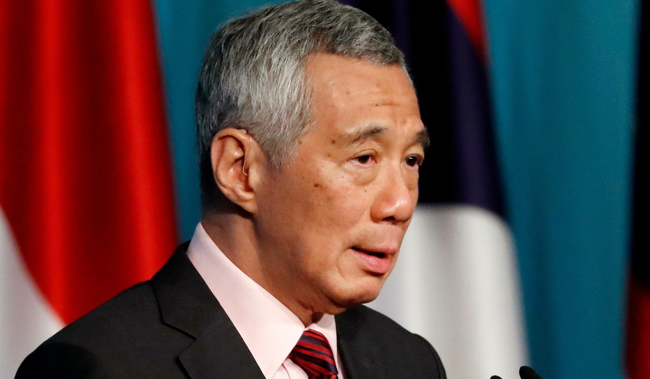 Singapore Prime Minister Lee Hsien Loong has upped the ante in the Singapore-Malaysia food fight by saying the city state will apply to have its “hawker culture” listed on Unesco’s intangible heritage list. Photo: AP