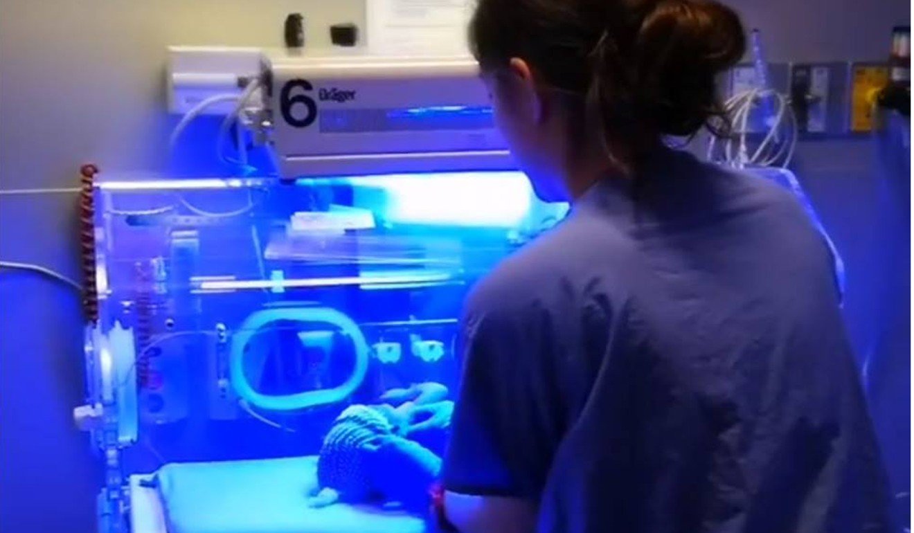 A baby is seen in an incubator at Richmond Hospital in British Columbia, Canada, in a photo from birth tourism operator, the Baoma Inn. Photo: Baoma Inn via Instagram