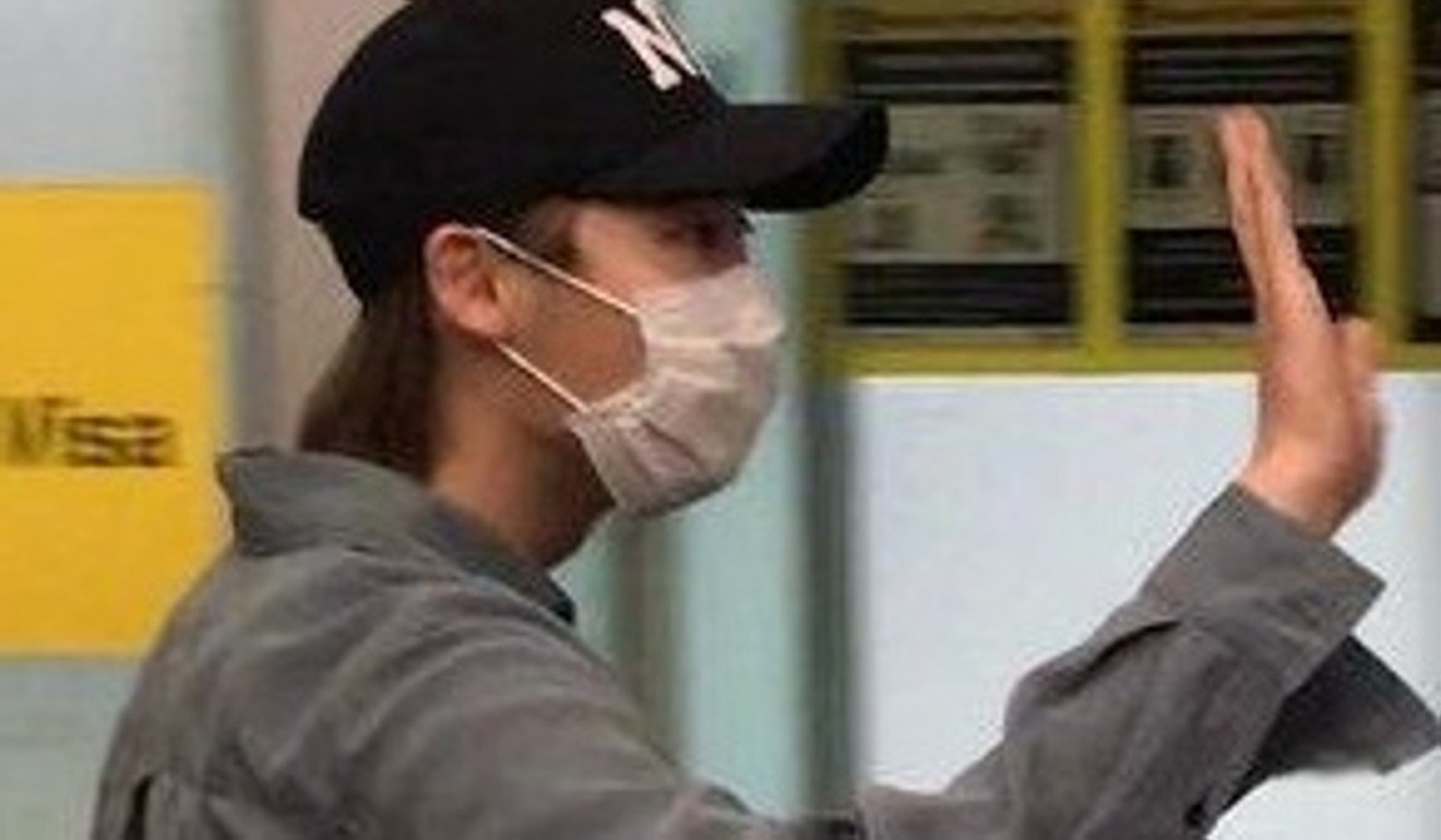 South Korean actor Lee Jong-suk arrives at Bangkok's Suvarnabhumi Airport last Friday to meet fans. Photo: Instagram