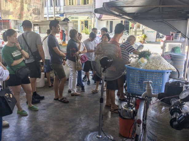 The queue at Siam Road Char Koay Teow. Photo: Susan Jung