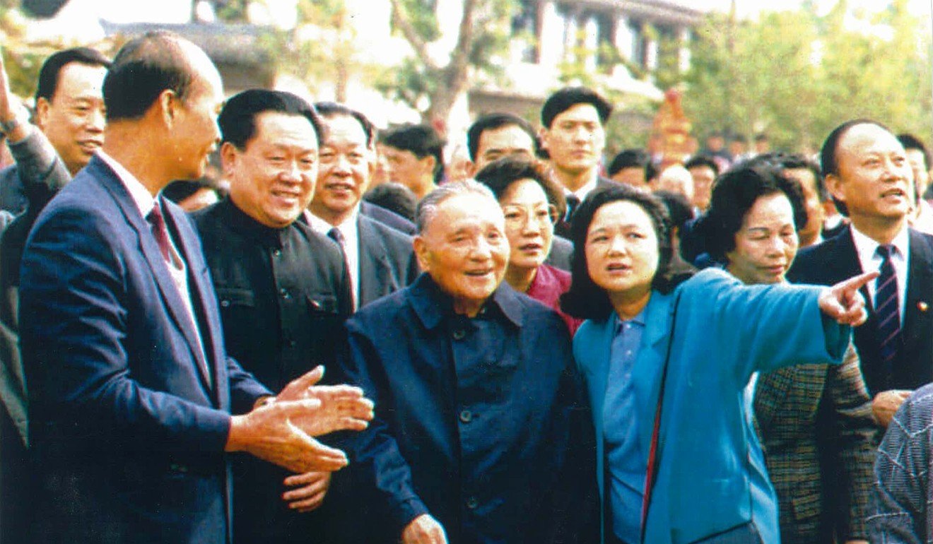 Deng Xiaoping’s daughter Deng Nan points out the sights in Shenzhen during his famous tour of southern China in 1992. Photo: Associated Press