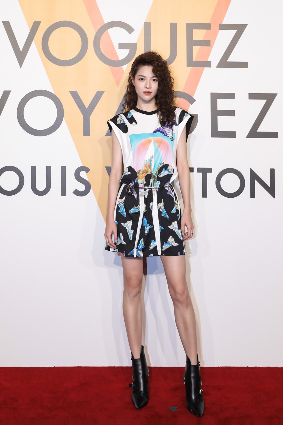 Kris Wu, Sophie Turner and Alicia Vikander turn up to open Louis Vuitton's  glitzy 'Volez, Voguez, Voyagez' exhibition in Shanghai