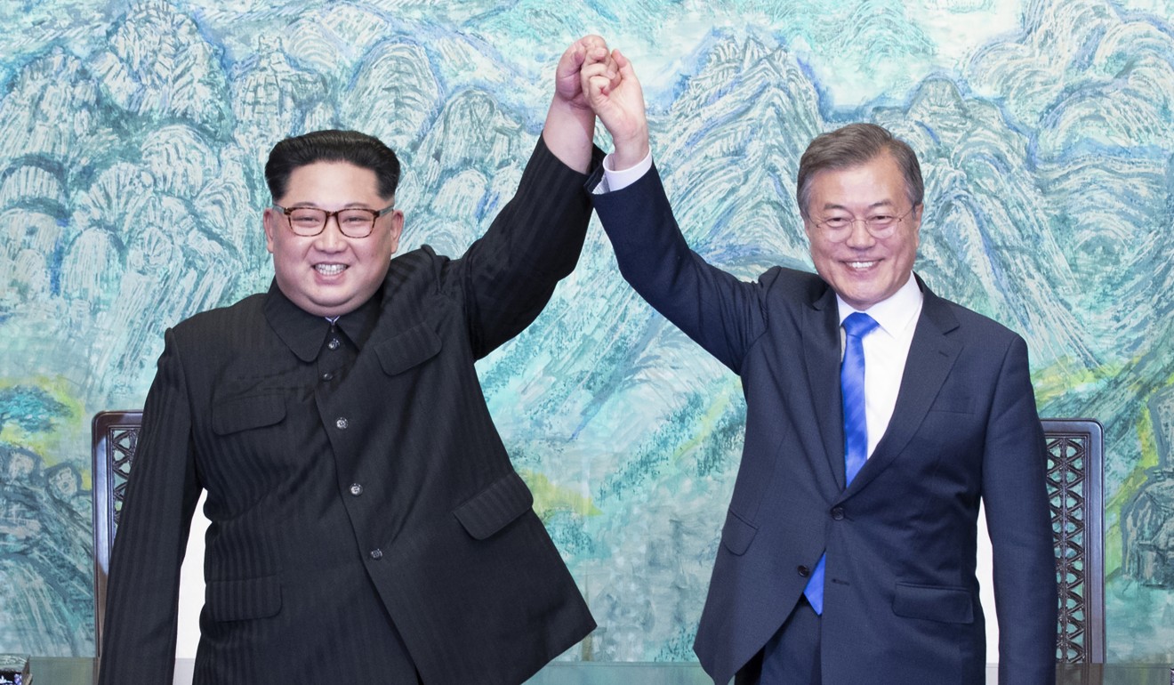 North Korean leader Kim Jong-un (left) and South Korean President Moon Jae-in after signing a joint statement at the border village of Panmunjom on April 27. Photo: AP