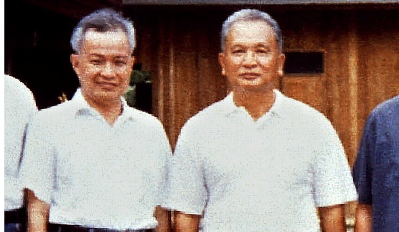 Khmer Rouge guerilla leaders, Khieu Samphan (L) and Nuon Chea (R) in a 1986 file picture. Photo: Reuters