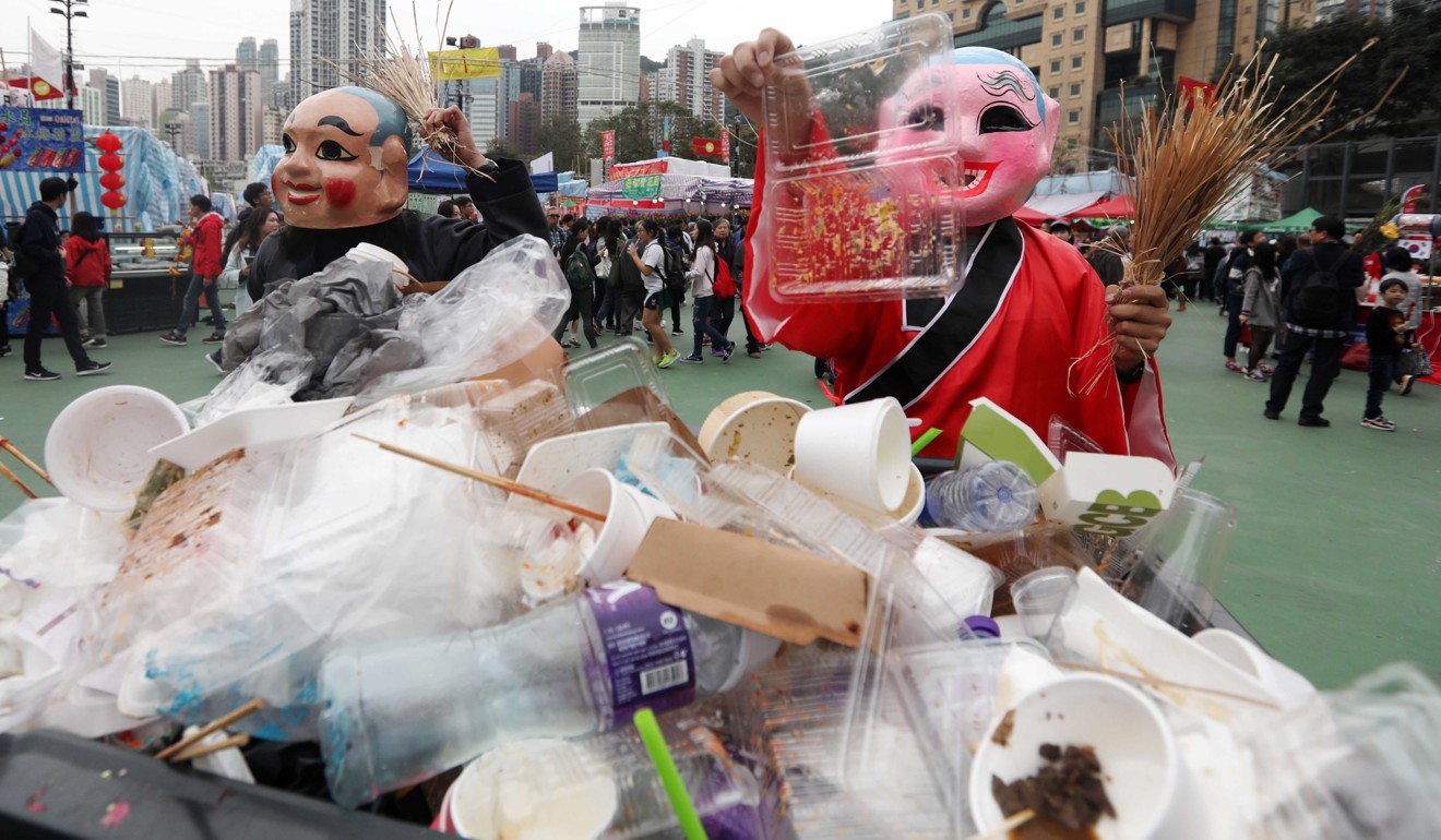 Visitors and stall operators have generated more waste at this year’s new year fairs than in 2018. Photo: Xiaomei Chen