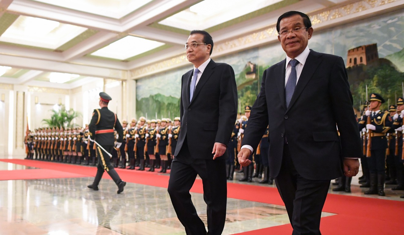 Chinese Premier Li Keqiang hosts Cambodian Prime Minister Hun Sen at the Great Hall of the People in Beijing. Photo: AFP