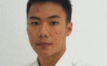 Anthonius Gunawan Agung refused to leave his post until he got an Batik Air plane off the ground, while his colleagues who were not handling aircraft departed. Photo: Handout